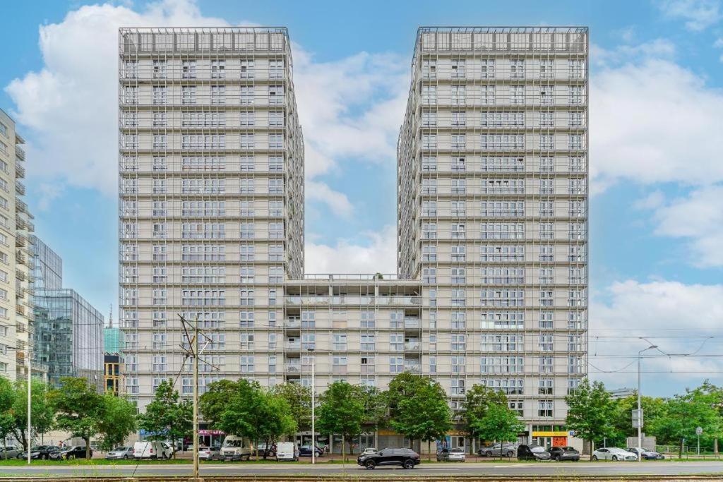 - Great Location - View- Slominskiego * Warsaw